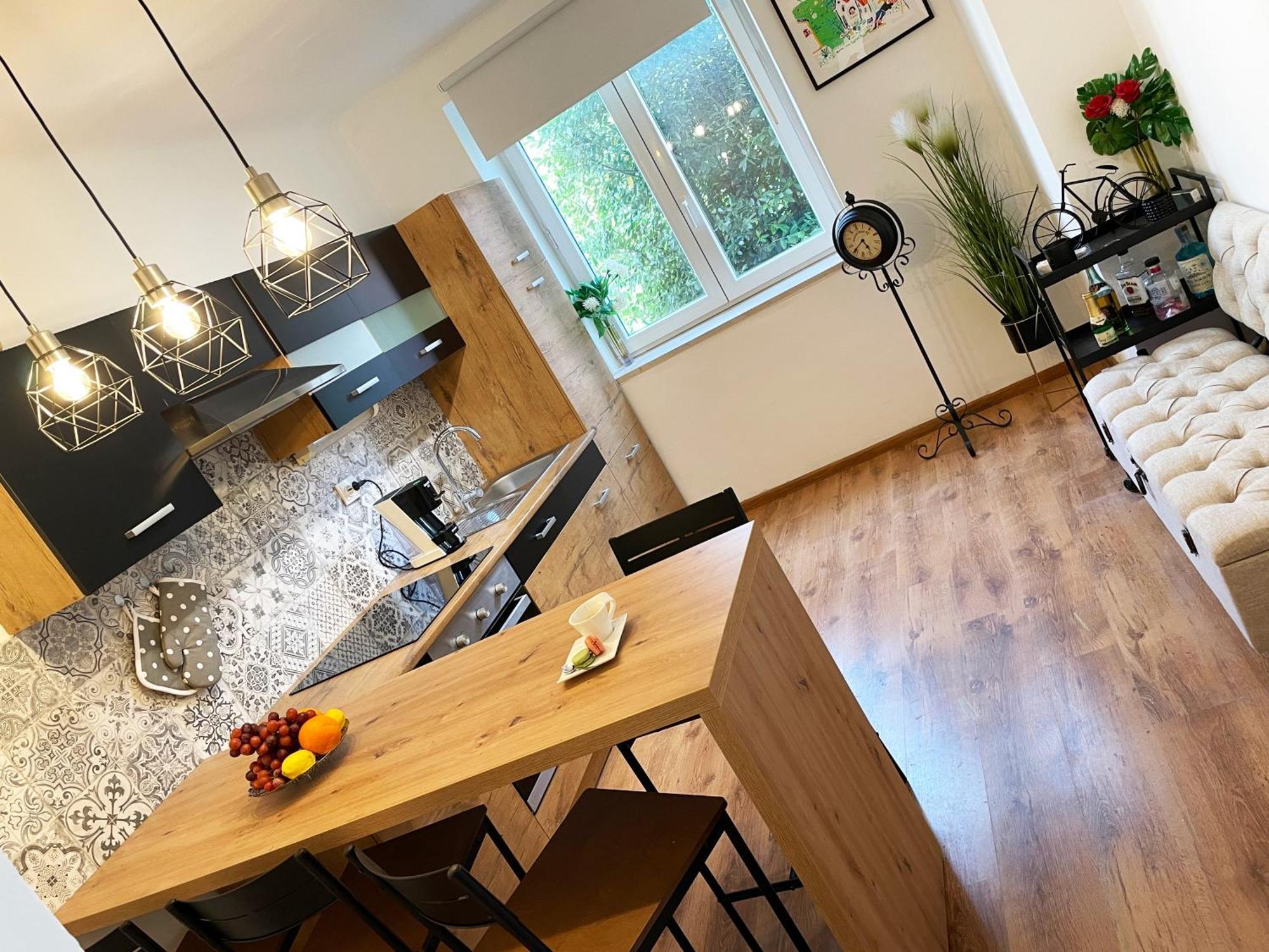 Cute Apartment In Rijeka Near Beach With Parking Dış mekan fotoğraf